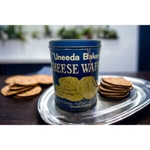Antique Nabisco Tin Advertising Uneeda Bakers Cheese Wafers early 1900s Vintage